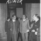 Colombo e Russo attorniato da giornalisti nel cort ...