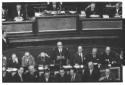 Fanfani in piedi, al Senato, espone il programma d ...