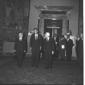 Il presidente Kennedy accolto al Quirinale da Segn ...