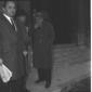 De Martino all'esterno di palazzo Montecitorio - t ...