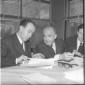 Donat Cattin e Pastore ripresi seduti affiancati a ...