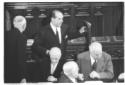 Tambroni dai banchi del governo con   Jervolino (r ...