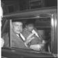 De Martino e Brodolini all'interno di un'automobil ...
