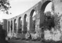[Il tratto di un acquedotto romano - pre ...