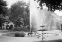 Giardini pubblici [La fontana nel giardi ...