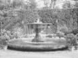 [Fontana Martinucci nei giardini del Qui ...
