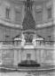 [La fontana nel cortile della Pigna in Vaticano]