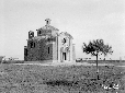 Casale dei Pini, chiesa