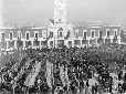 Cerimonia in piazza a Littoria in occasione della  ...