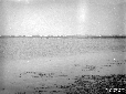 Lago di Fogliano, vista in direzione di Borgo Grap ...