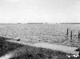 Lago di Fogliano in direzione della torre