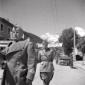 Mussolini e un'altra autorit� militare sfilano in  ...