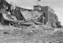 Un edificio adibito a comando militare distrutto d ...