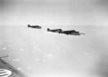 Tre bombardieri SM-79 in volo verso Sidi ...
